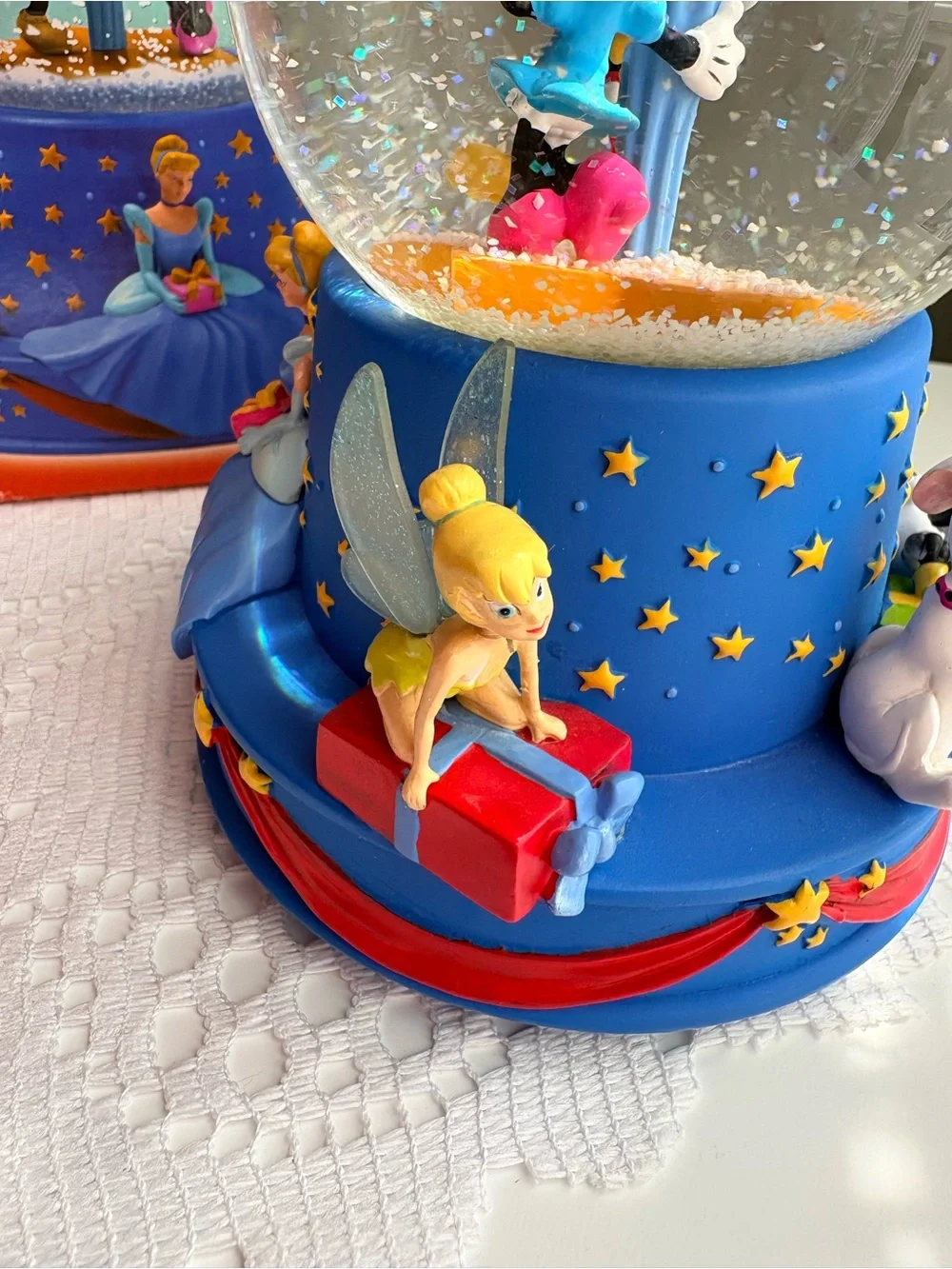 Vintage Disney Hallmark 2001 Walt’s 100th Birthday Musical Water Globe 👑